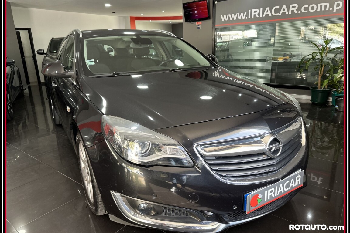 Opel Insignia Sports Tourer de 2016 Usado à venda em Rotauto