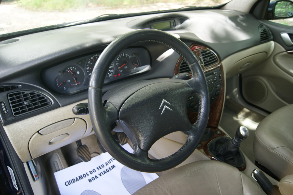 Carro_Usado_Citroen_C5_2003_1997_Diesel_11.jpg