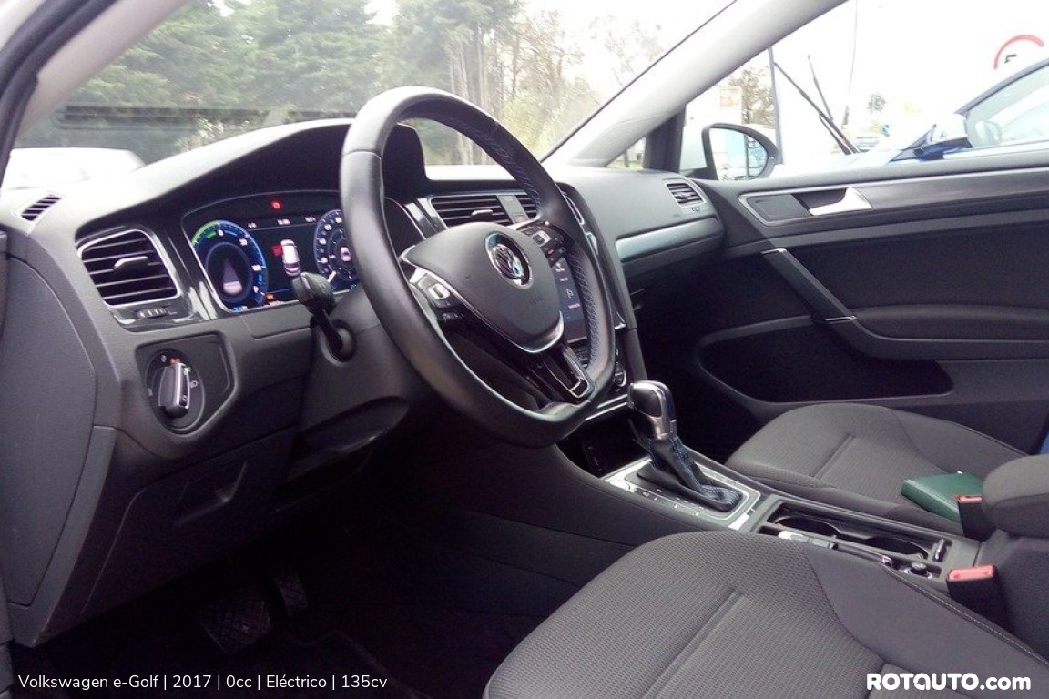 Carro_Usado_Volkswagen_e-Golf_2017_0_Electrico_interior_5_high.jpg