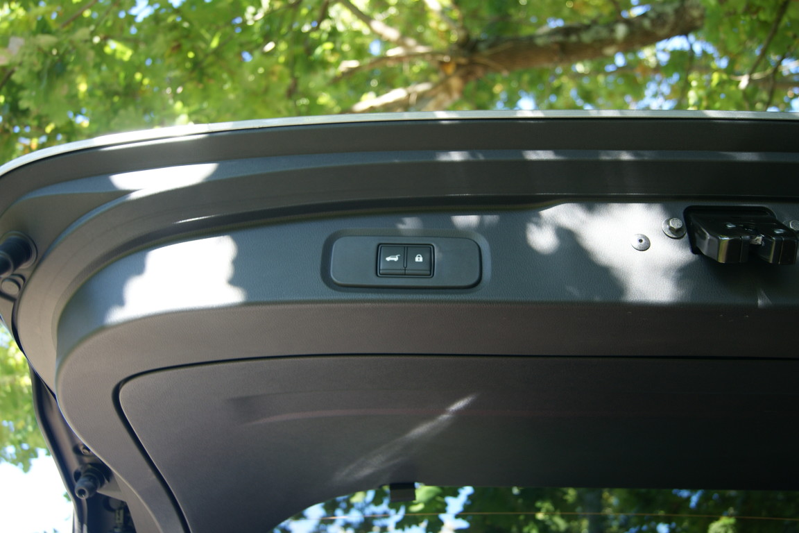 Carro_Semi-novo_Nissan_Qashqai_2021_1332_Hibrido_-_Gasolina_20.jpg