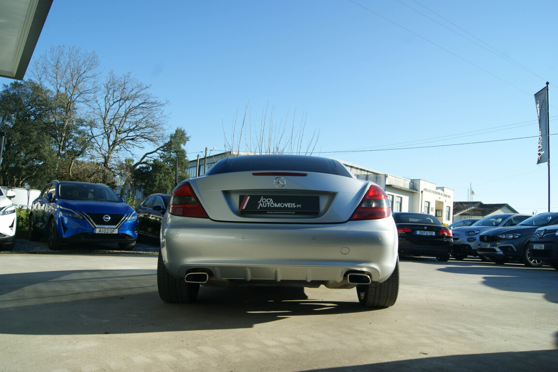 Carro_Usado_Mercedes-Benz_SLK_200_2009_1796_Gasolina_26.jpg