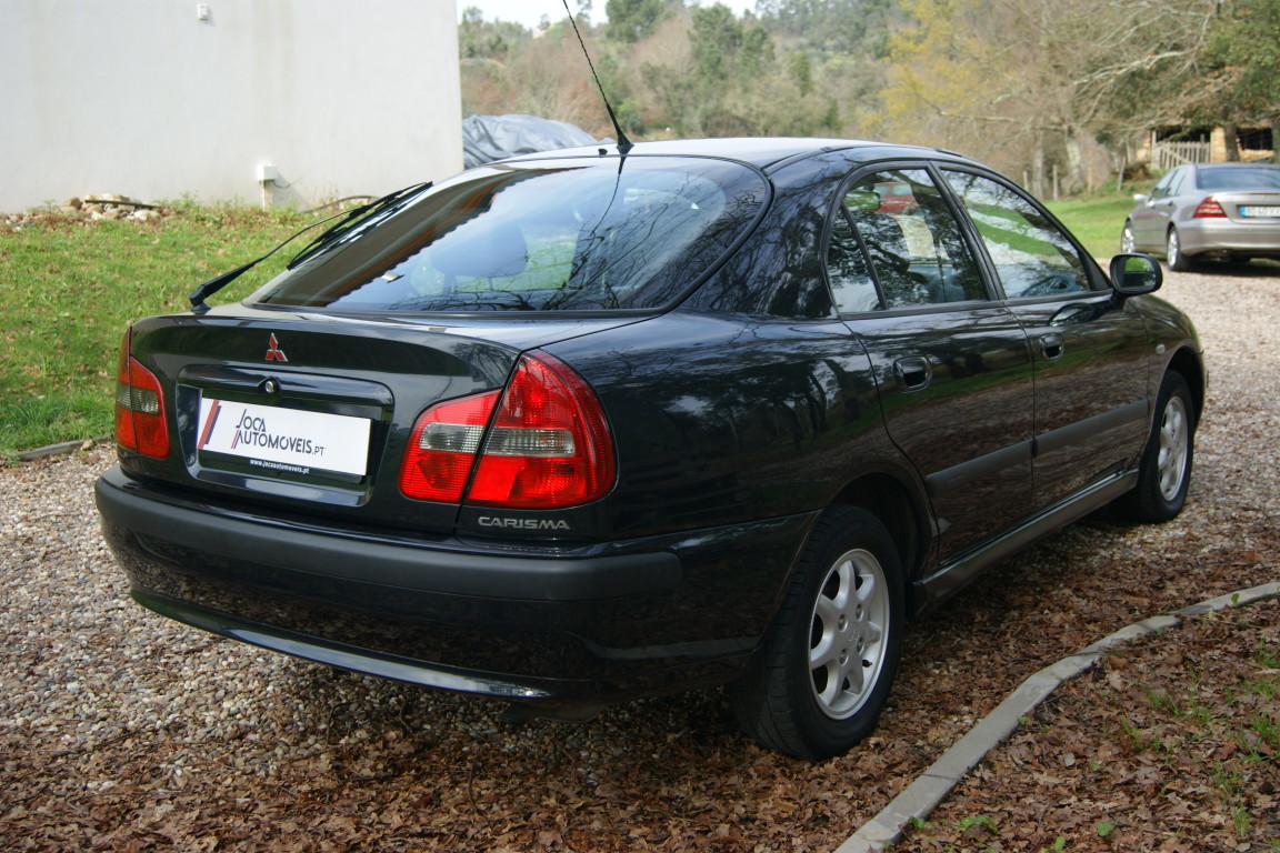 Mitsubishi carisma 2000