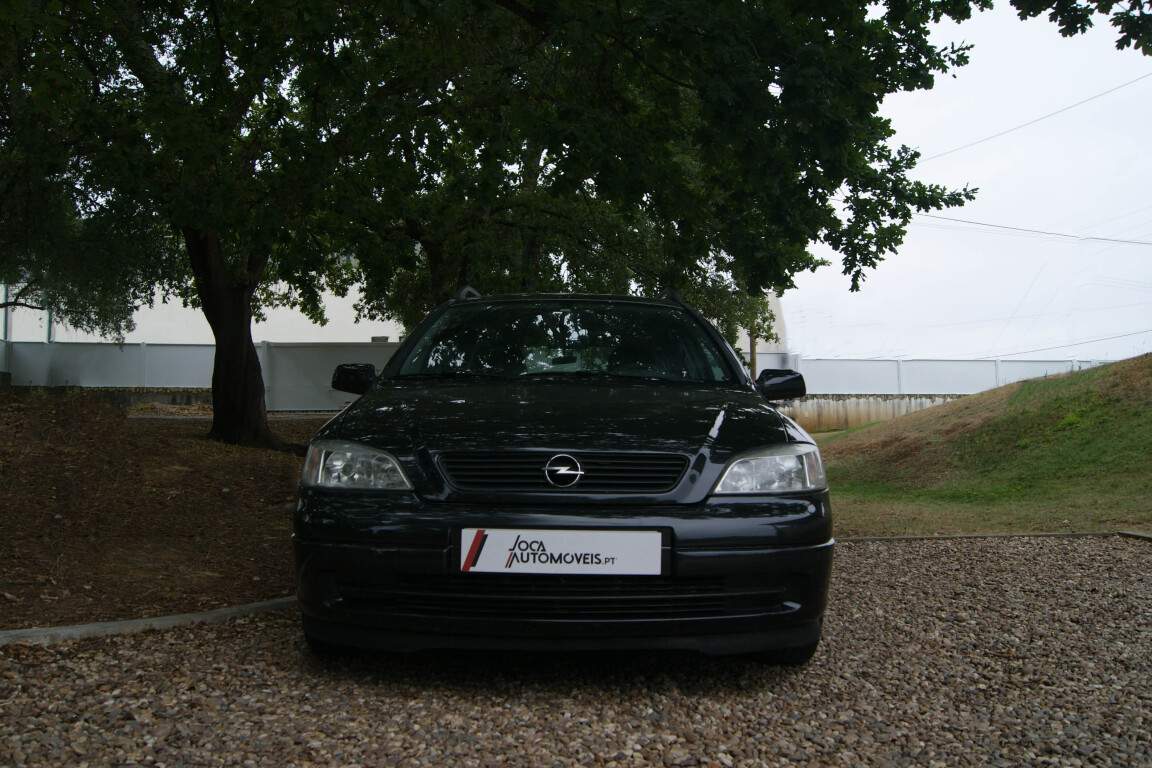 Carro_Usado_Opel_Astra_Caravan_2001_1389_Gasolina_2.jpg