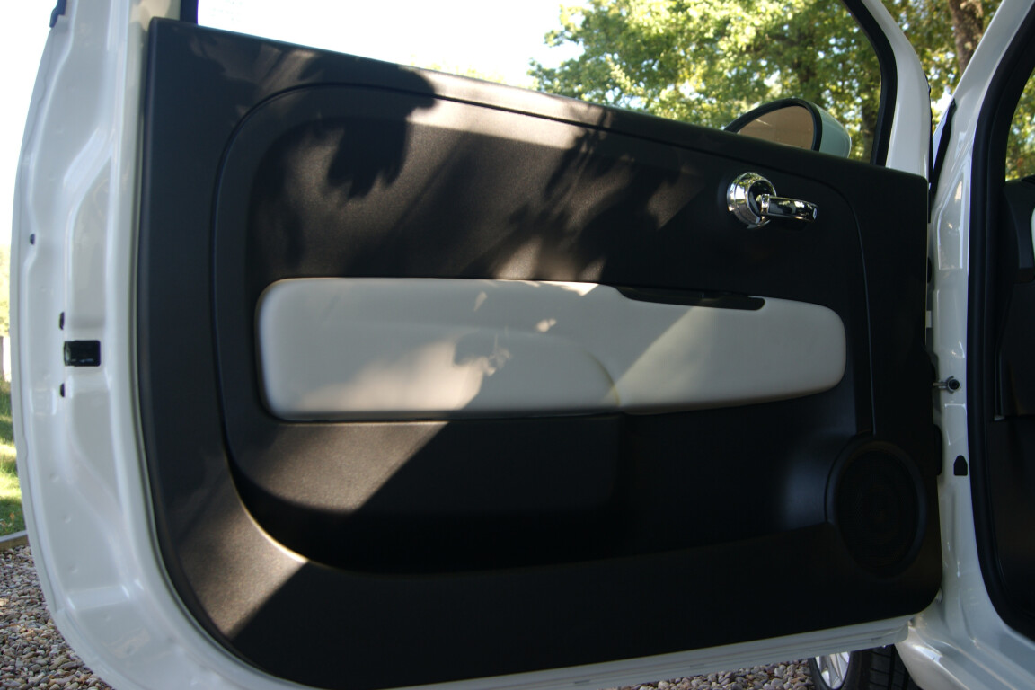 Carro_Semi-novo_Fiat_500_2021_999_Hibrido_-_Gasolina_12.jpg